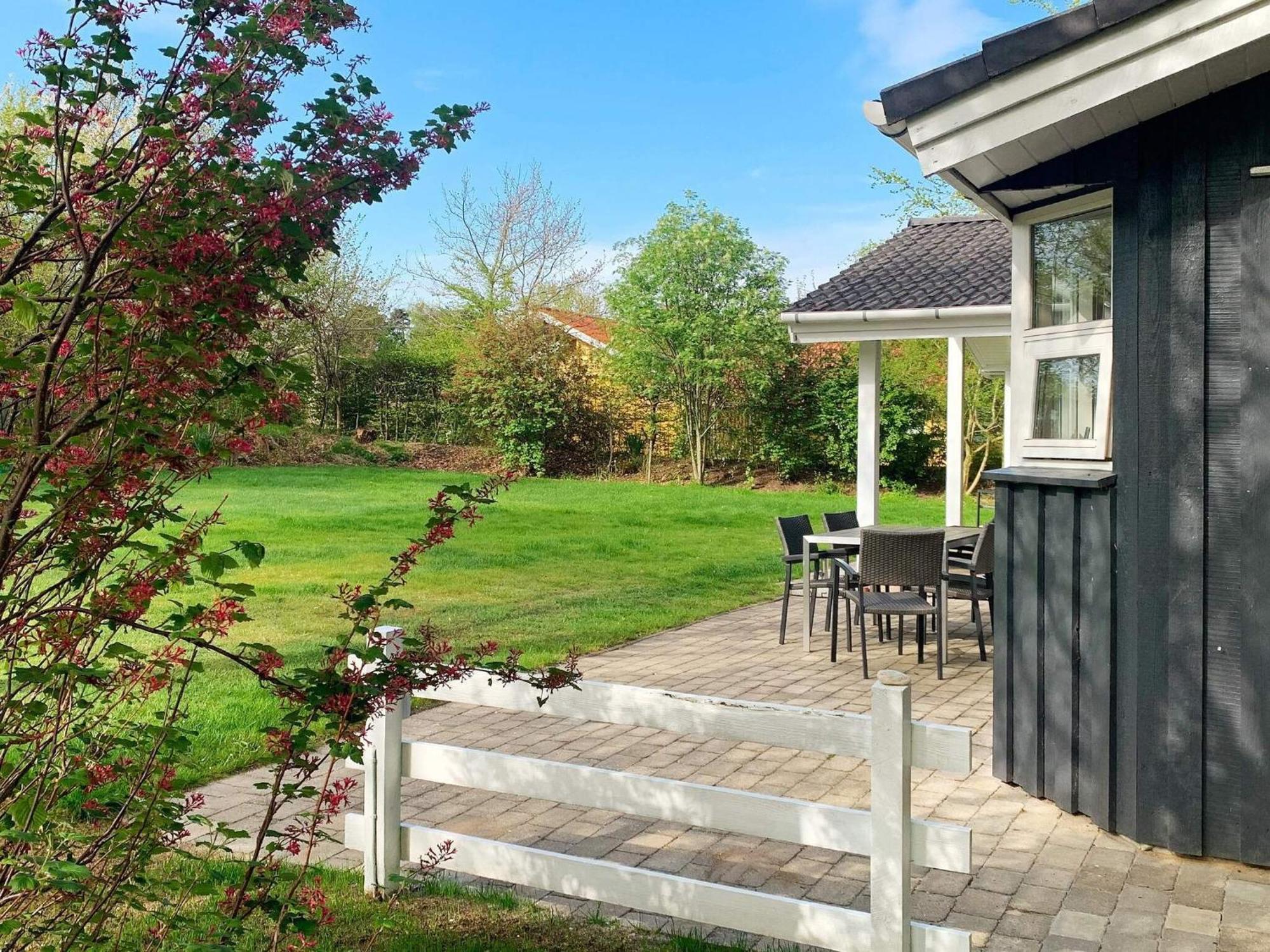 7 Person Holiday Home In 길렐라이에 외부 사진